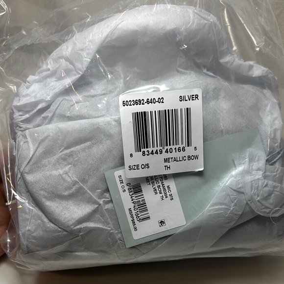 Antonio Melani Metallic Bow Top Handle Satchel Bag In Silver | NWT - Picture 13 of 13